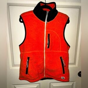The North Face women’s Orange Fleece Vest M fall winter outdoor hiking